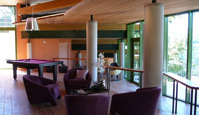 Les Castels de Sorgue, 5-star gite in the heart of nature in South Aveyron, swimming pool