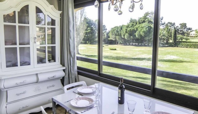 Les Catalanes du Golf by Interhome