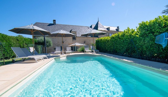 Les Charmes de Carlucet-Beaux Reves 3 bed Villa with pool, near Sarlat, Dordogne