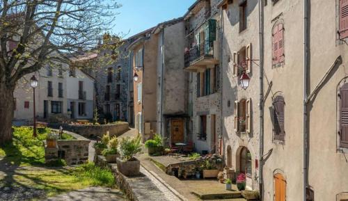Les chambres des remparts de l abbaye