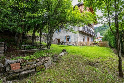 Les Chalets de la Revue