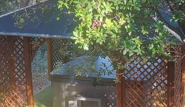 Les Chalets du Golfe de St Tropez " Pomme de Pin"