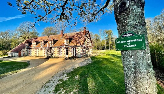 Les chambres de Charnay - Calme Charme et Confort Piscine à 5 mn du péage