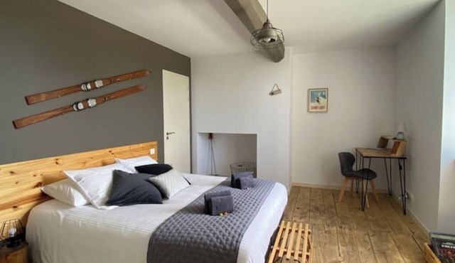 Les Chambres des 3 Chouettes - Pyrenees Room