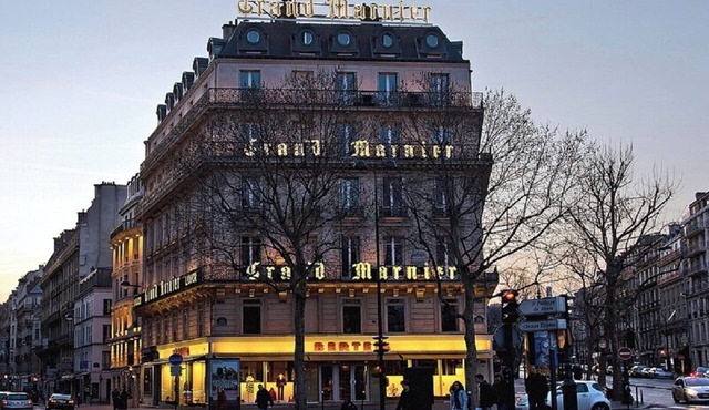 Les Charmes du Faubourg-du-Roule Champs Elysees - La Maison Familiale Parisienne