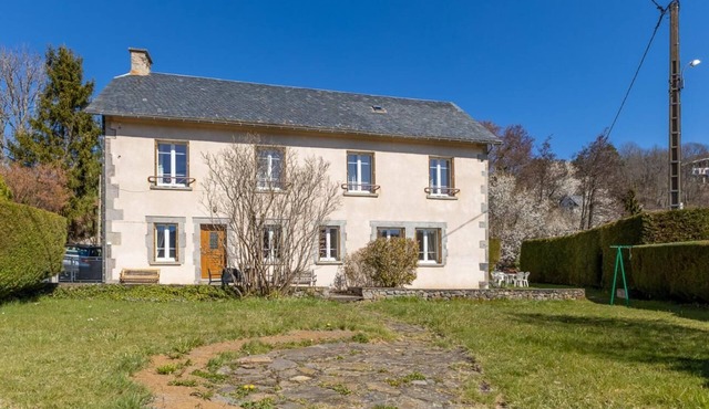 Les charmes - East - CHAMBON SUR LAC