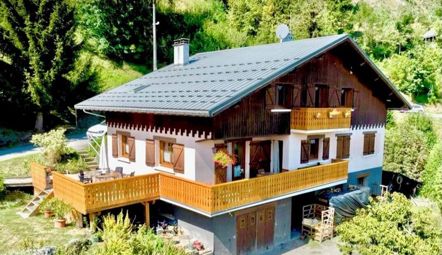 LES CHARMILLES - JARRIER