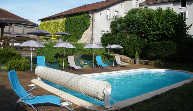 Les Charmois - Spa privatif en supplément et sur un autre site