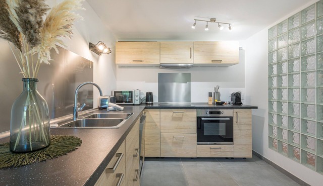 LES CIGALES Villa for 8 By Sunset