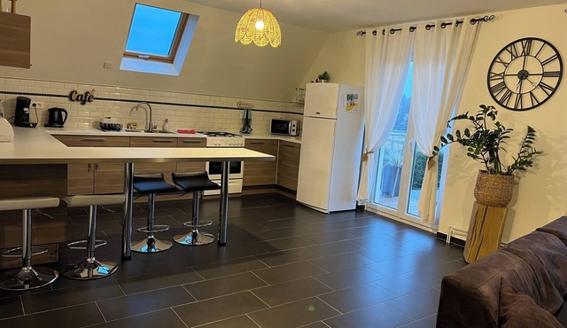 Les Cigognes furnished gite