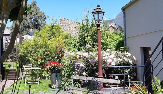 Les coccinelles, apartment for 2, 100 m from the port, Perros-Guirec