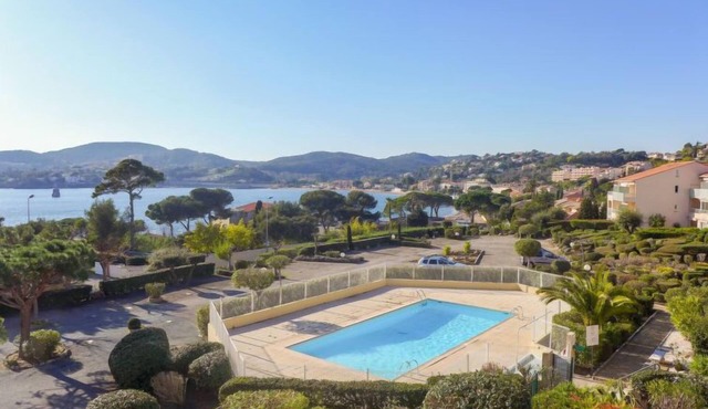 Les Coraux by Interhome