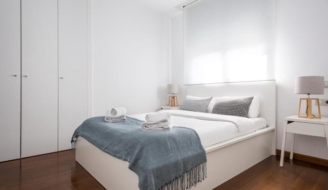 Les Corts Exclusive Apartments by Olala Homes
