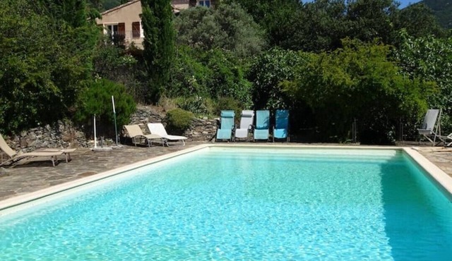 Les Cypres with private swimming pool and view