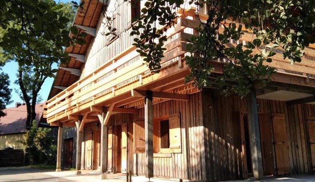 LES DAMES DE LA SAUGIAT