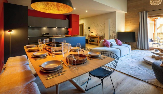 Les Doliges - Les Gets village apartment for 10 near lifts - OVO Network