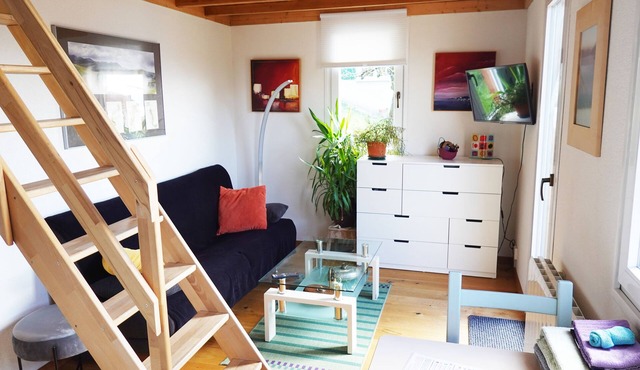 "Les Echalas" Chalet with kitchen, Lavaux, Unesco