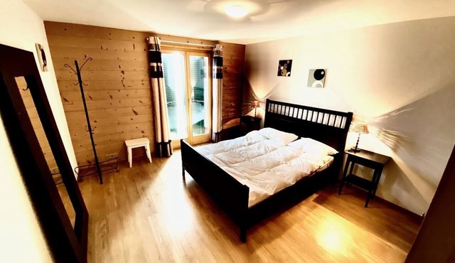 Les Esserts B32, Champoussin