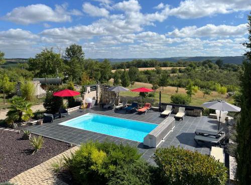Les Etoiles de Calès - chambres d'hôtes de charme près de Rocamadour au coeur du Parc Naturel des Causses du Quercy