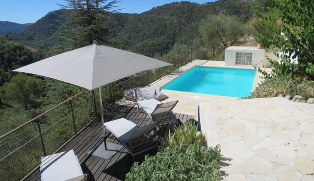 Les Figaires - L'ESCARENE