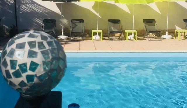 Les Cèdres, comfortable 89m2 apartment, ideal for 5 people, shared pool