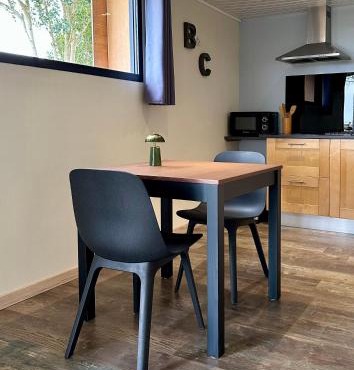 Les gîtes du Canal du midi - Gîte Bois & Cailloux