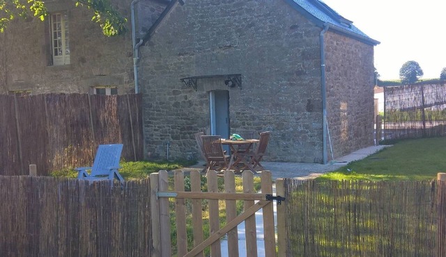 Les Gîtes de la Croix au Blanc : "Le Noyer"