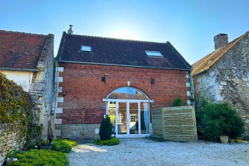 Les Gîtes de Pronleroy Grange de Charme et Spa Privatif