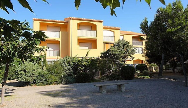 Les Genêts by Interhome