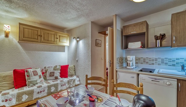 Les Gentianes 110 by Interhome