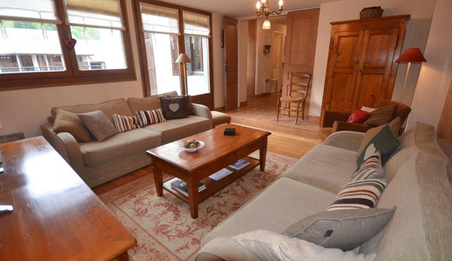 Les Gets - Joli appartement 3 chambres avec terrasse et parking, 4 étoiles, au coeur du village - FR-1-623-101
