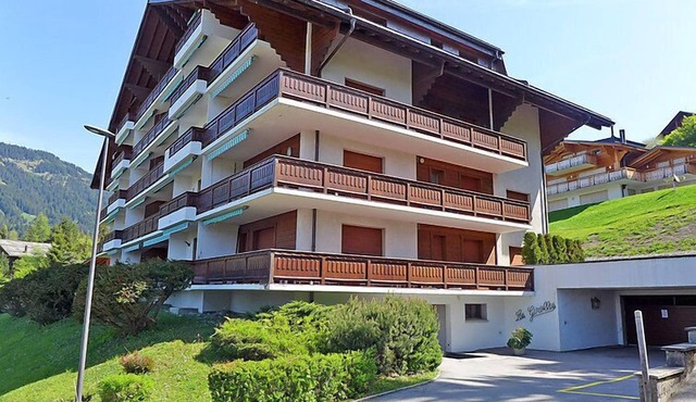 Les Girolles B14 by Interhome