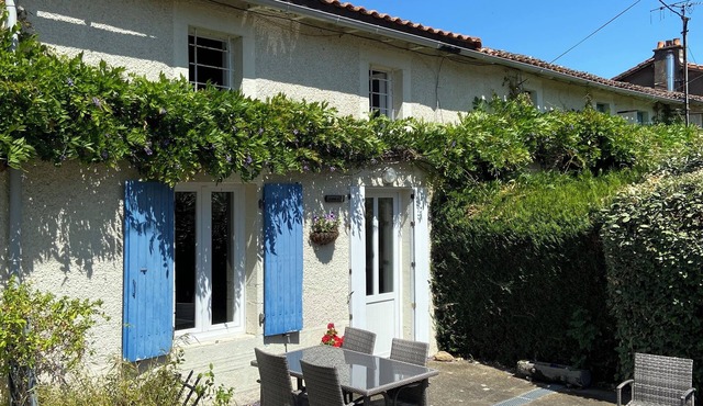 Les Gites de la Bodiniere - 1 of 3 Rural gites complex