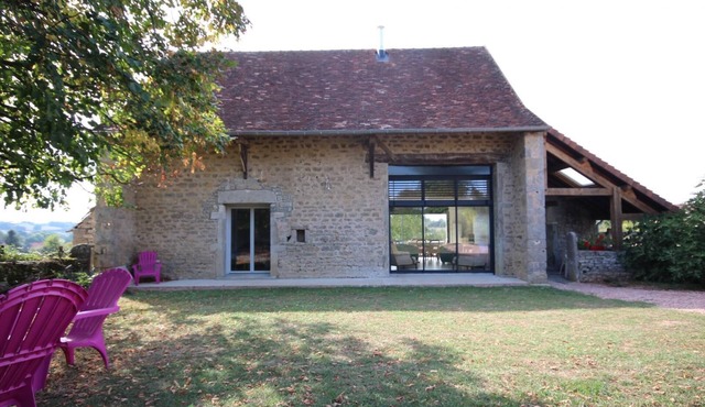 Les Grandes Verchères - VENDENESSE LES CHAROLLES