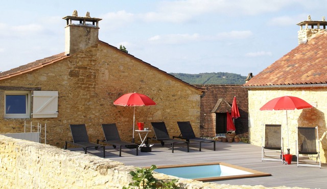 les Granges - Within walking distance of village