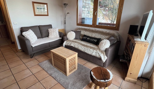 Les Granges 13, 6-8 person