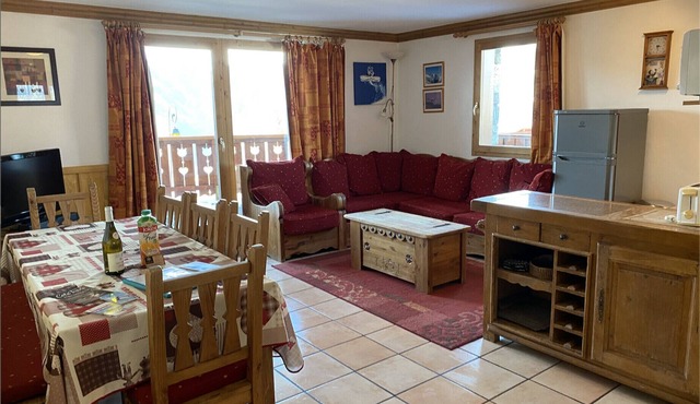 LES GRANGES 15, FOR 6-8 PEOPLE.