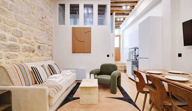Les Halles - Grands Boulevards Stylish 2BR - 6P