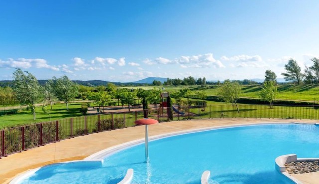 Les Hauts du Lac by Interhome