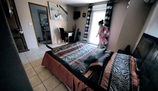 LES HUPPES Guest rooms nestled in the heart of the garrigue with swimming pool