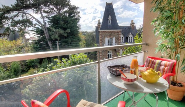 Les Jardins de la Malouine by Interhome