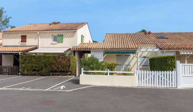 Les Jardins de la Palmyre by Interhome