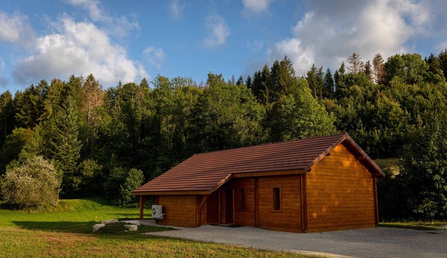 Les Jardins du Hérisson Chalet 1