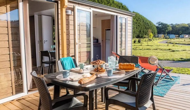 Les Jardins du Morbihan campsite* - Mobile home Select TV LV Clim Plancha 3 Rooms 4 people