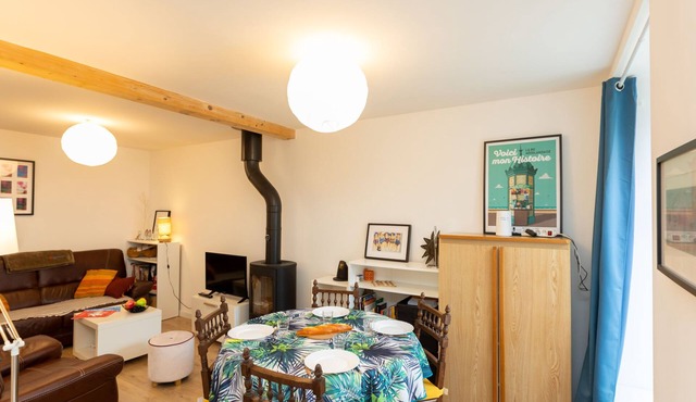 Les Liesses by Interhome