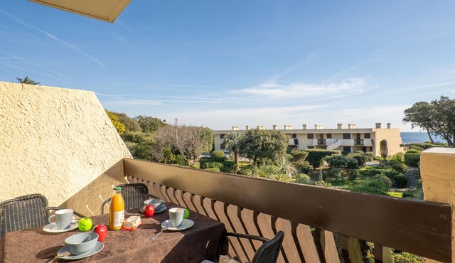 Les Louvans by Interhome