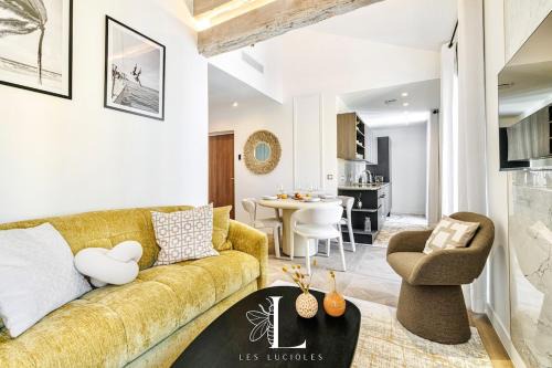 Les Lucioles 8 - Luxury 1 - Bedroom Apartment