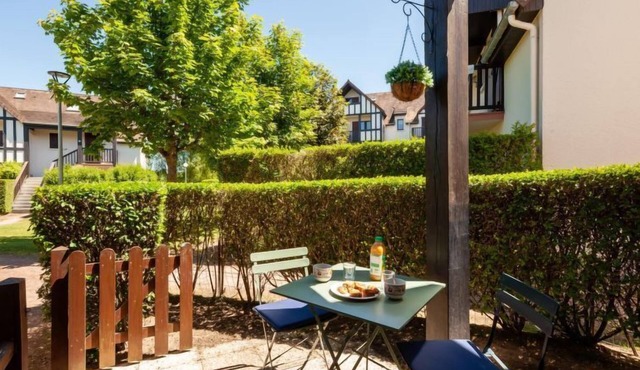 Les Manoirs de la Côte by Interhome