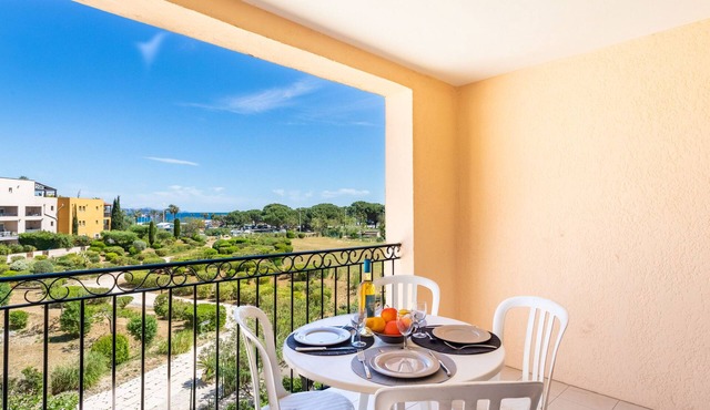 Les Marines by Interhome