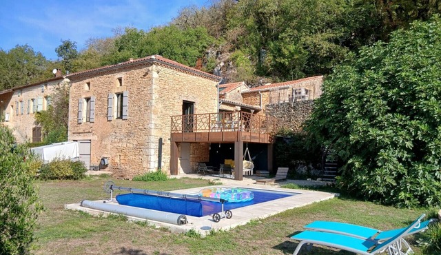 Les Mas d'Olema, a haven of charm and serenity in Puy-l'Évêque